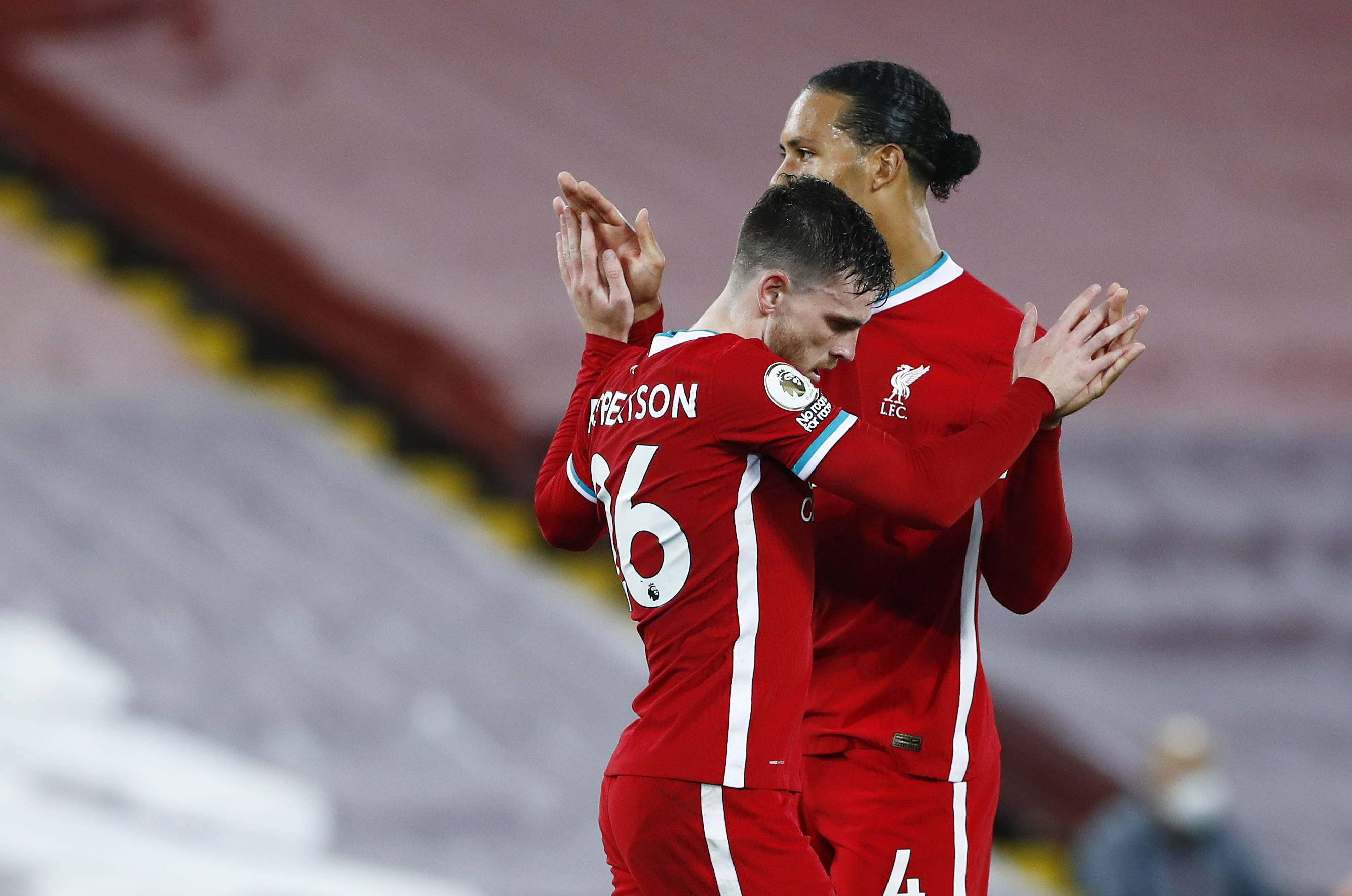 主教练经过 主教练经过